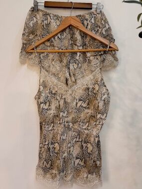 Intimissimi Snakeskin Print Lace Trim Camisole Shorts Set L Pajamas Lingerie Set